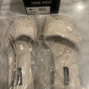 Nine West White woven brand new flat sandalsl in box